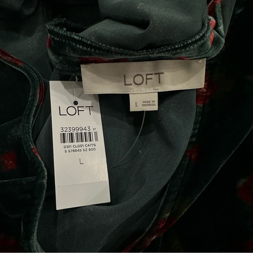 LOFT Floral Velvet Shirred Halter Top - Picture 8 of 8